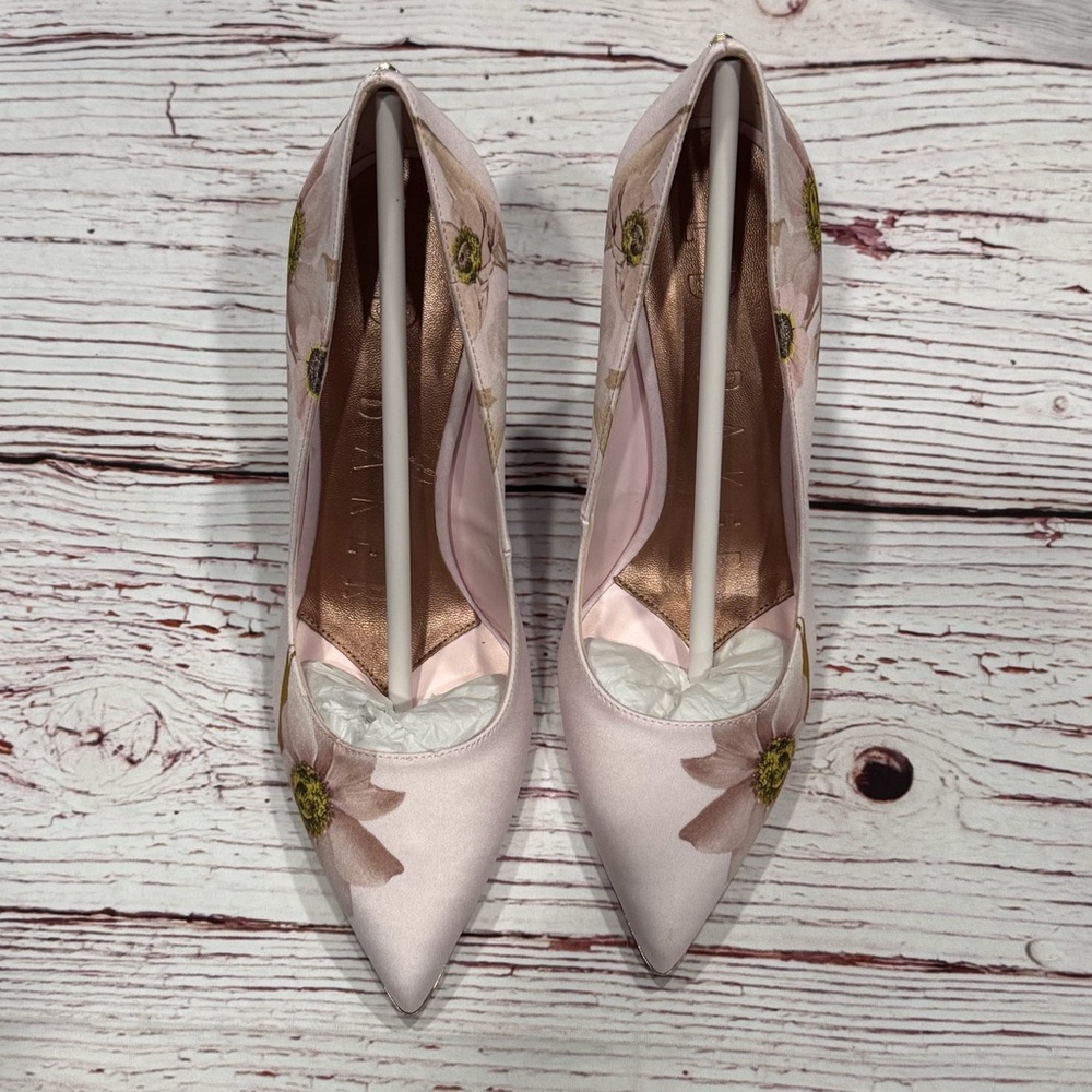 NIB Ted Baker Melnipic Pump in Light Pink Sz 37 Sz 6.5 - Picture 6 of 16